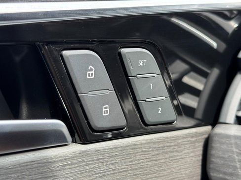 Used 2023 Audi A4 2.0T Premium Plus w/ Premium Plus Package image 17