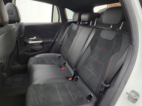Used 2023 Mercedes-Benz GLA 250 image 15