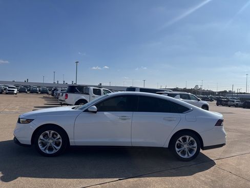 Used 2024 Honda Accord LX image 10