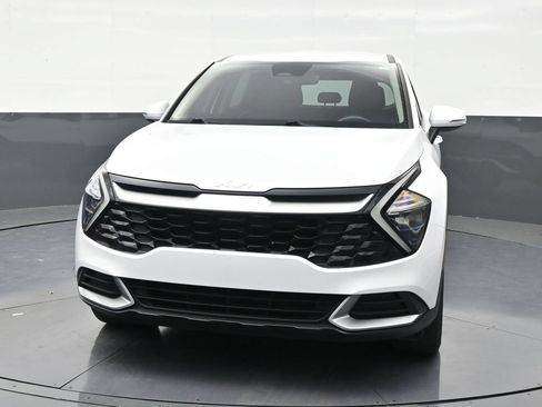 Used 2023 Kia Sportage EX FWD image 8