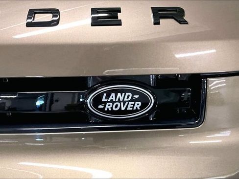 Certified 2026 Land Rover Defender 110 S AWD/4WD image 32