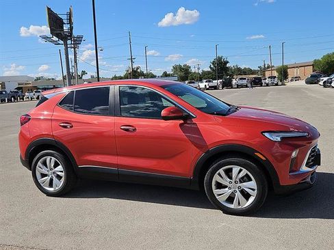Used 2024 Buick Encore GX Preferred FWD image 5