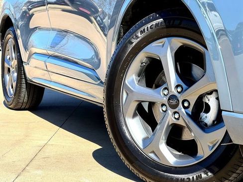 Used 2024 Ford Escape ST-Line w/ Tech Pack #1 image 6