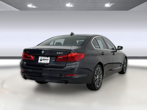 Used 2020 BMW 530i xDrive w/ Premium Package AWD/4WD image 9