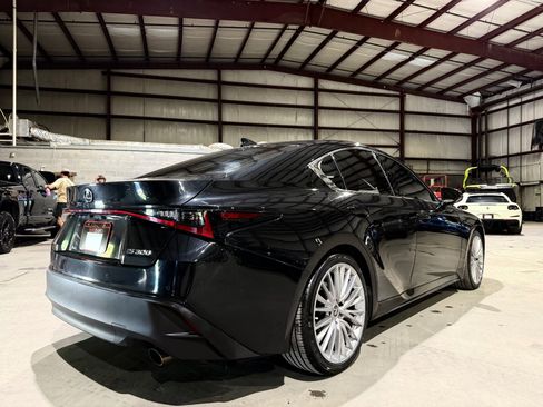 Used 2022 Lexus IS 300 w/ Premium Package RWD image 5