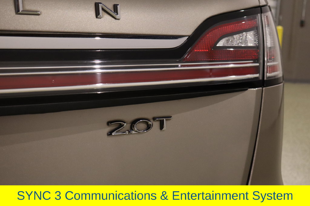 Used 2019 Lincoln Nautilus Select FWD image 16