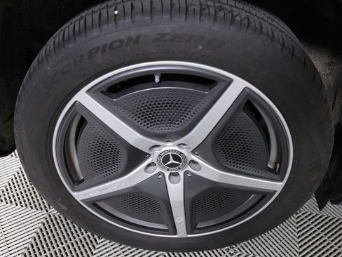 Certified 2025 Mercedes-Benz EQE 350+ 4MATIC SUV w/ AMG Line Exterior Package image 7