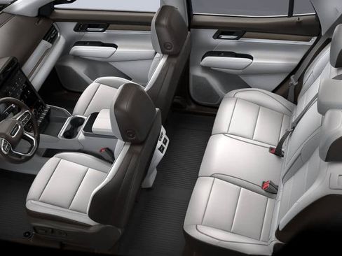 New 2026 GMC Terrain Denali w/ LPO, Floor Liner Package AWD/4WD image 33