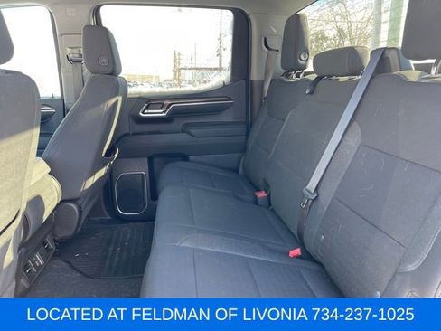 Used 2023 Chevrolet Silverado 1500 LT image 9