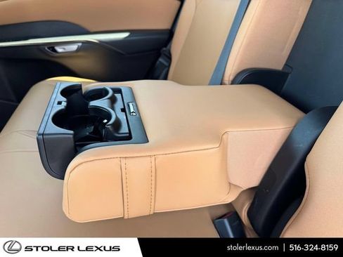 Used 2024 Lexus RX 350 Premium w/ Accessory Package (Z1) AWD/4WD image 16