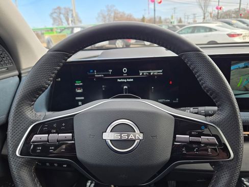 Used 2023 Nissan Ariya PLATINUM+ e-4ORCE image 31