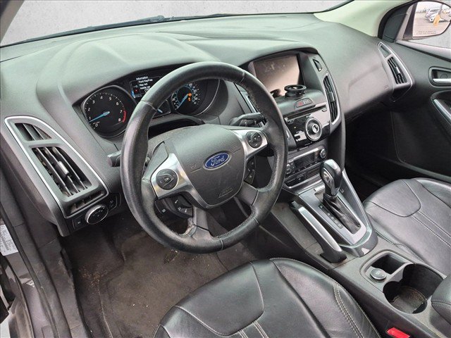 Used 2012 Ford Focus Titanium FWD image 9