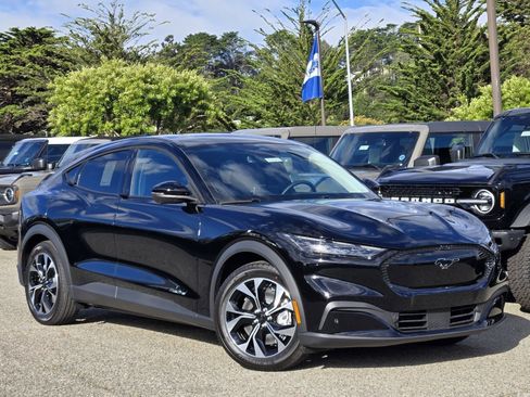 New 2026 Ford Mustang Mach-E Select w/ Technology Package image 2