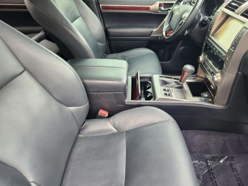 Used 2019 Lexus GX 460 Premium AWD/4WD image 30