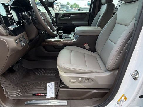 New 2026 Chevrolet Silverado 1500 RST AWD/4WD image 14