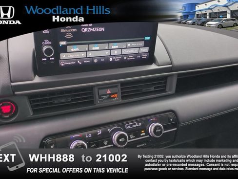 Certified 2025 Honda Pilot Touring image 15