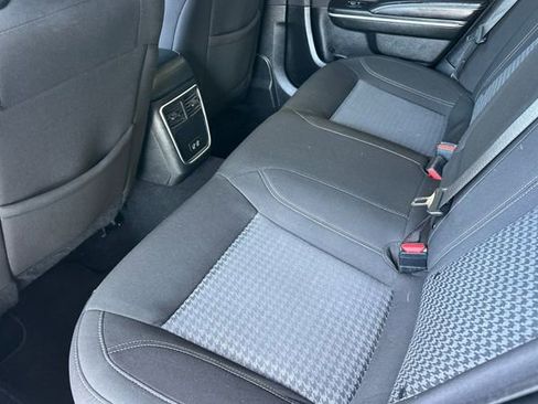 Used 2023 Dodge Charger SXT RWD image 14