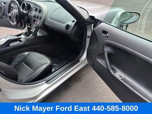 Used 2007 Pontiac Solstice Convertible w/ Premium Package RWD image 23