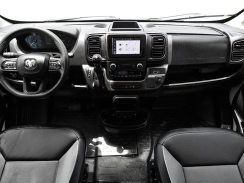 Used 2023 RAM ProMaster 2500 FWD image 11