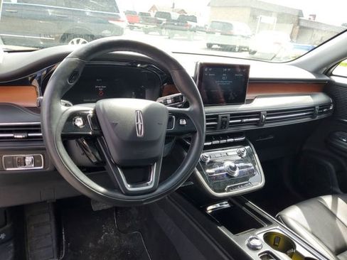 Used 2022 Lincoln Corsair Reserve w/ Equipment Group 201A AWD/4WD image 18