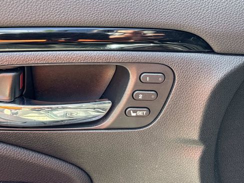 Used 2018 Honda Pilot Touring image 13