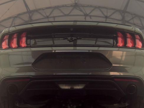 Used 2019 Ford Mustang Coupe w/ Equipment Group 101A RWD image 6