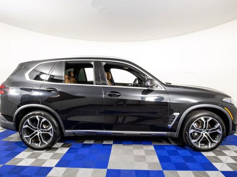 Used 2024 BMW X5 sDrive40i w/ Premium Package RWD image 4