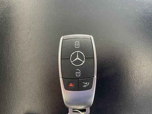 Used 2021 Mercedes-Benz GLE 350 image 23