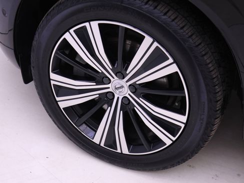 Certified 2022 Volvo XC60 B6 Inscription w/ Advanced Package image 24