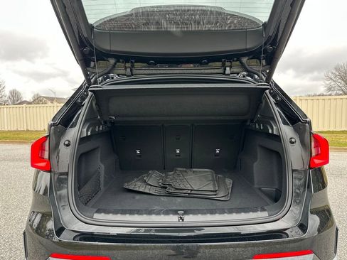 Used 2025 BMW X1 xDrive28i w/ Technology Package image 22