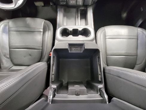 Used 2021 GMC Sierra 1500 Denali w/ Denali Ultimate Package AWD/4WD image 18