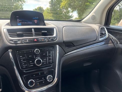 Used 2013 Buick Encore FWD image 15