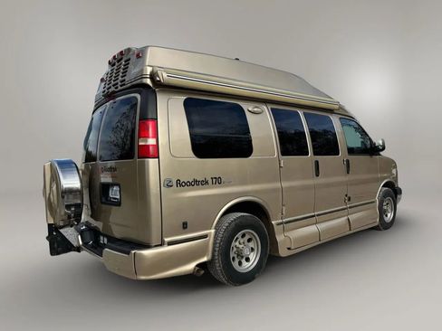 Used 2012 Chevrolet Express 2500 w/ Power Package image 5