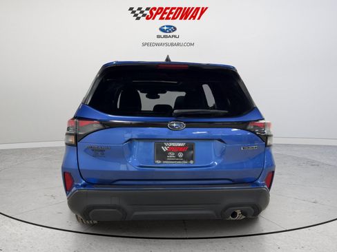 Used 2026 Subaru Forester Touring AWD/4WD image 8