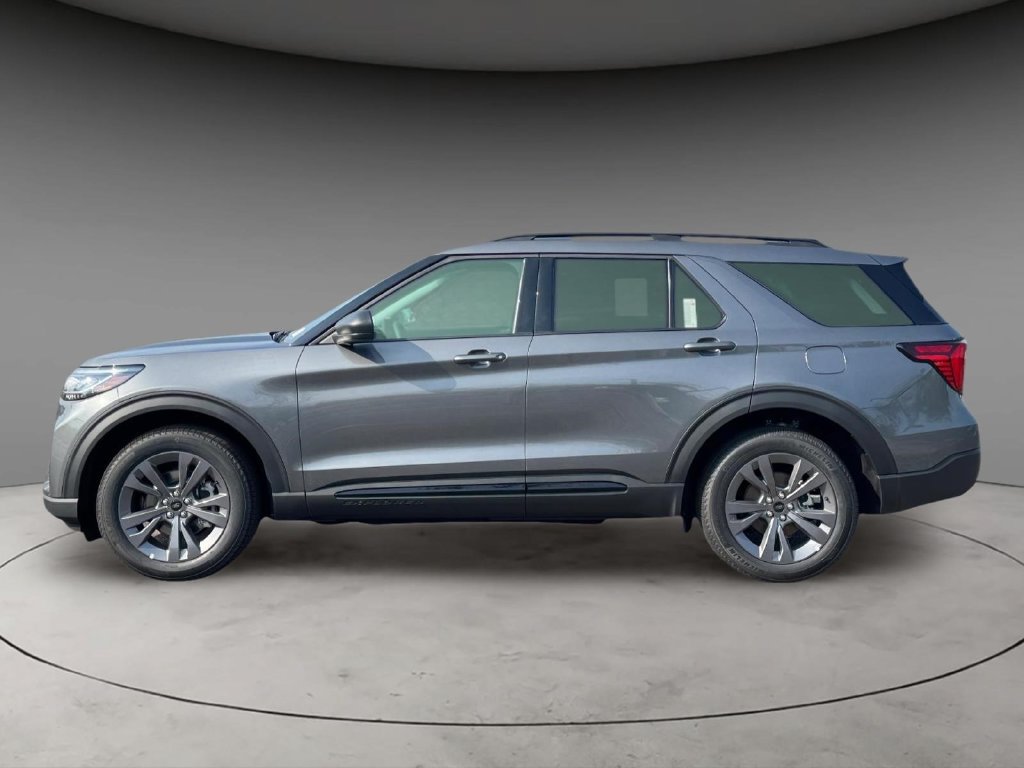New 2026 Ford Explorer Active w/ Active Comfort Package AWD/4WD image 8