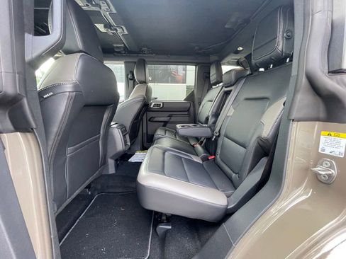 New 2025 Ford Bronco Outer Banks image 19