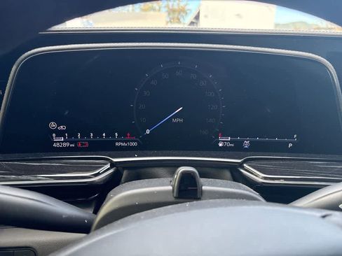 Used 2023 Cadillac Escalade ESV Sport w/ LPO, ONYX Package image 16