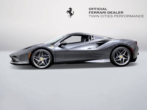 Certified 2022 Ferrari F8 Tributo RWD image 2