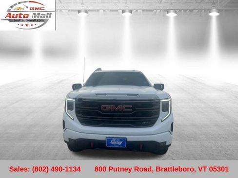 Used 2023 GMC Sierra 1500 AT4 w/ AT4 Premium Package image 10