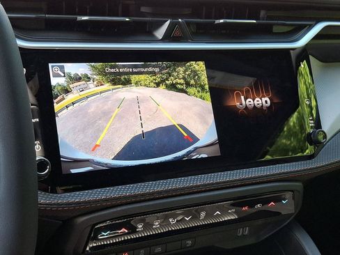 New 2026 Jeep Cherokee Limited AWD/4WD image 14