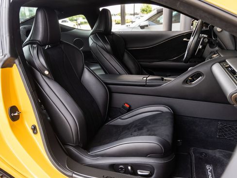 Used 2020 Lexus LC 500 Coupe w/ Performance Package RWD image 43