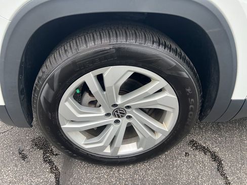 Used 2022 Volkswagen Atlas SE w/ Panoramic Sunroof Package AWD/4WD image 10