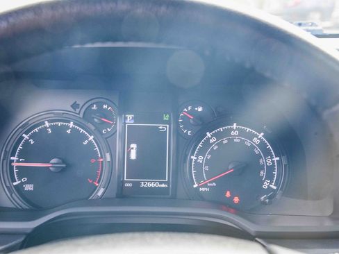 Used 2023 Toyota 4Runner SR5 Premium image 25