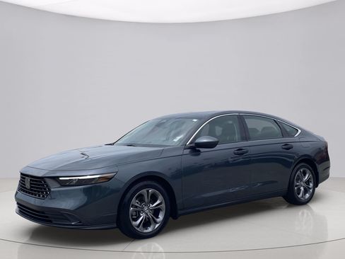 Used 2024 Honda Accord EX image 6