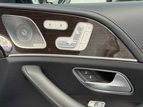 Used 2025 Mercedes-Benz GLE 53 AMG 4MATIC Coupe image 23