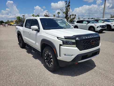Certified 2022 Nissan Frontier Pro-X RWD image 2