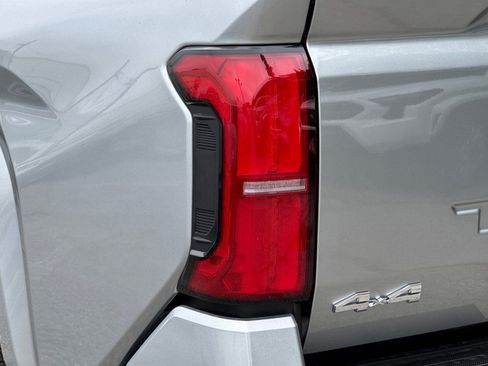 New 2026 Toyota Tacoma SR5 AWD/4WD image 30