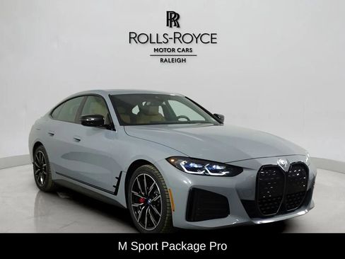 Used 2023 BMW i4 eDrive40 w/ M Sport Package image 3