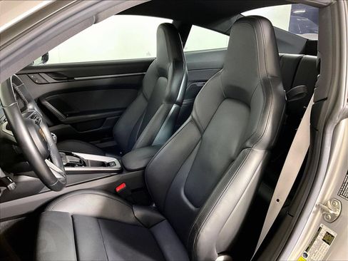 Certified 2024 Porsche 911 Carrera T RWD image 5