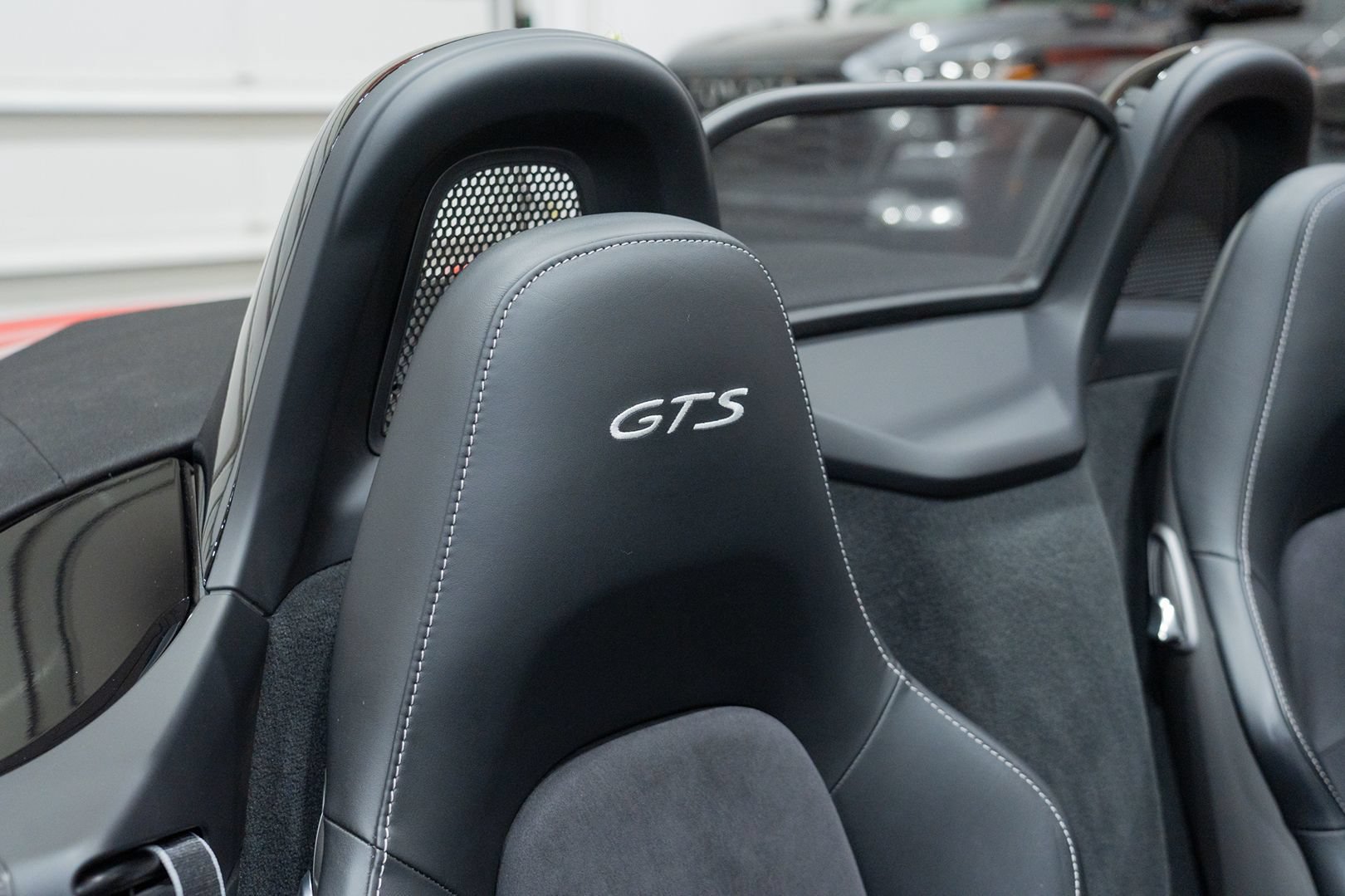 Used 2016 Porsche Boxster GTS RWD image 30